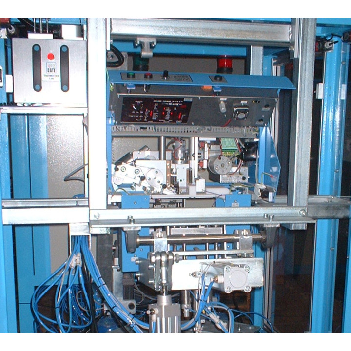 FORTSCHRITTLICHER COILER UND BANDING MIT PRINT ON BAND